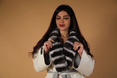 فروة نسائية فاخرة