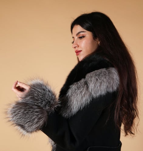 فروة نسائية فاخرة