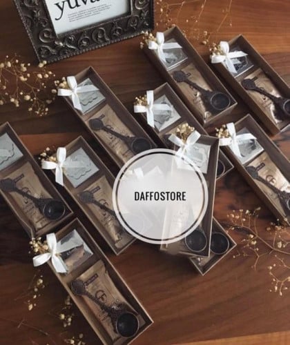 قهوة تركية و ملعقة انيقة