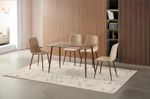 طاوله طعام مميزه بسطح زجاجى متوفره بمقاسين