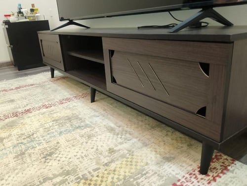 طاوله بلازمه 180سم بتصميم عصرى فاخر