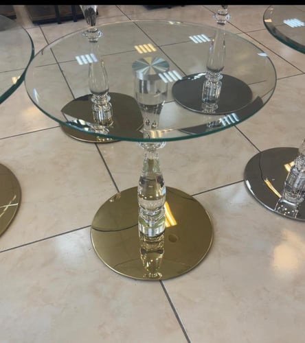 طقم طاولات خدمة فاخر بتصميم كلاسيكي عصري