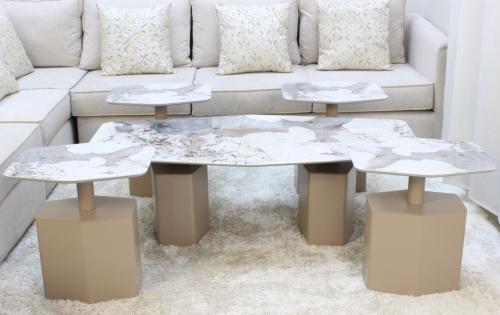 طقم طاولات عصري بلمسة فاخرة