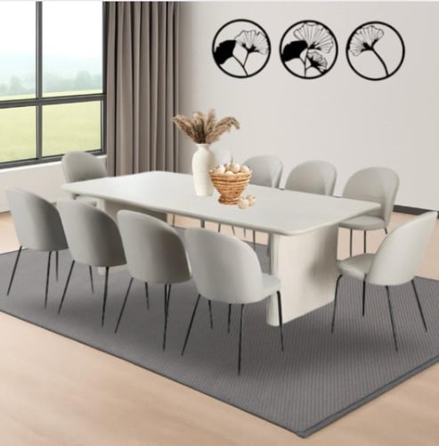 طاولة طعام مصممة لاستيعاب كل لحظاتك الجميلة