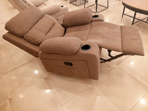 كرسي استرخاء بني ( هزاز _ دوار )