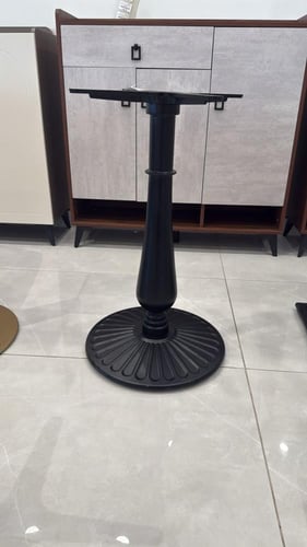 قاعدة طاولة بتصميم عصرى ومتين