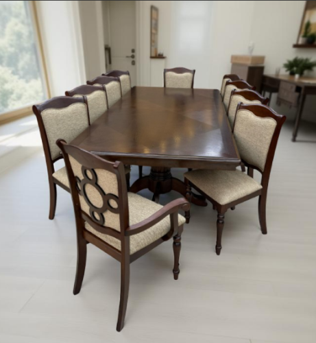 طاولة طعام 10 كرسي خشبية ماليزية فاخرة وكلاسيكية