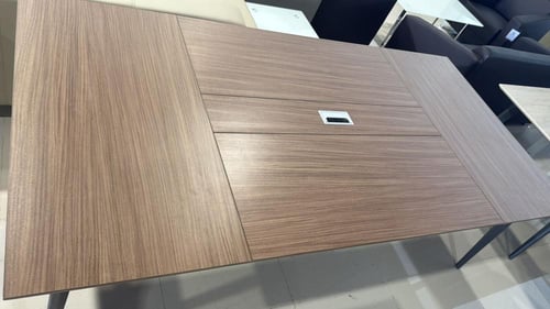 طاولة اجتماعات مقاس 240 سم