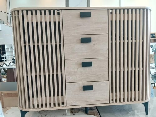 دولاب بوفيه مميز وعصري