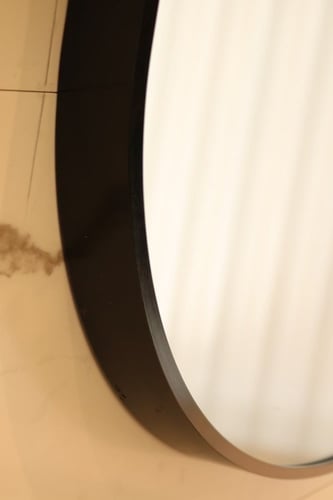 مرايا دائرية مقاس 100*100 سم إطار اسود