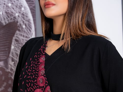 كريب سراميك شك لون احمر