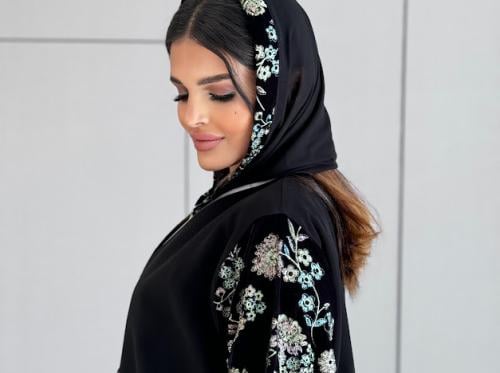 كريب سراميك مخمل تطريز بالكم ناعم