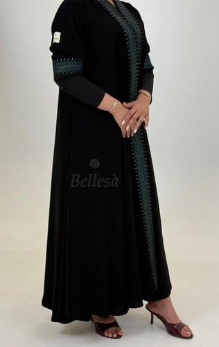 قماش ملكي كوري سواد فاحم تطريز زيتي