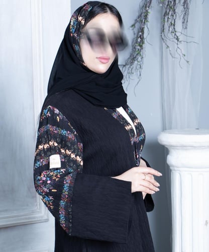 كريب البرنس بلاسيه تدخيلات عباية الربيع