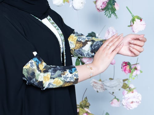 عباية البشت ملكي وحجر كريم لون رقم 1