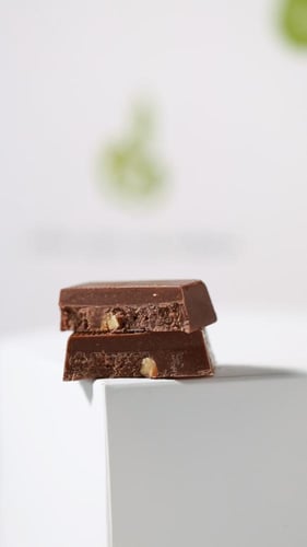 ثلاث بوكسات من شوكلاتة بزيت زيتون قطاف