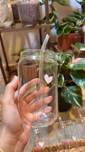 اكواب بالاسم او شعار