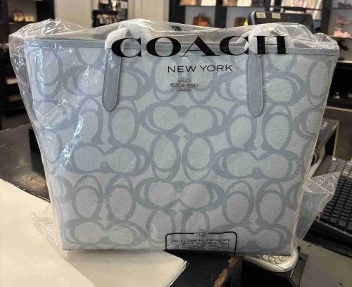 شنطة توتي باق كوتش