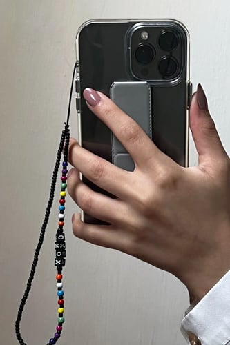 تعليقة زينة للجوال XOXO