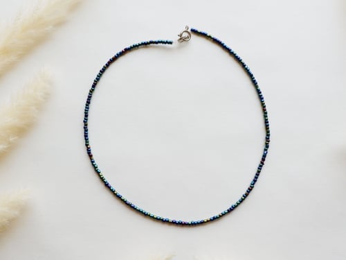 مجموعة من 4 سلسال وخواتم