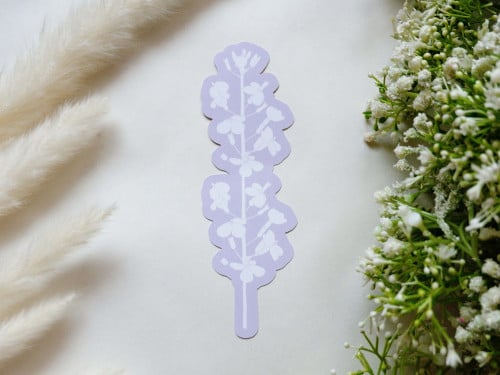 فاصل كتب بتصميم زهرة الخرامى (أبيض)