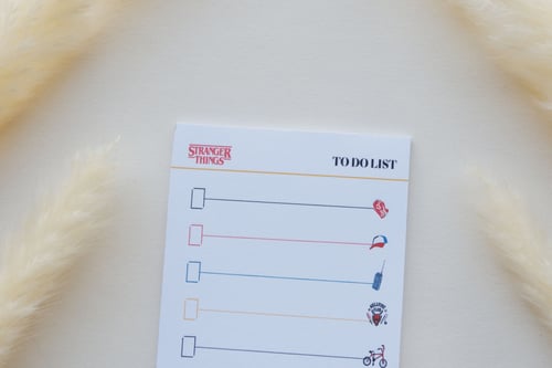 ورق ملاحظات To Do List بتصميم Stranger Things