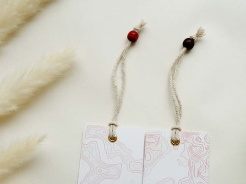 مجموعه من 2 فواصل كتب بتصميم خطوط كنتور