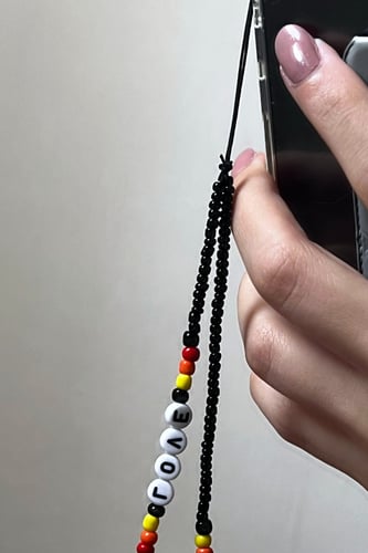 تعليقة زينة للجوال LOVE (برتقالي)