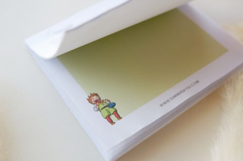 ورق ملاحظات بتصميم Studio Ghibli