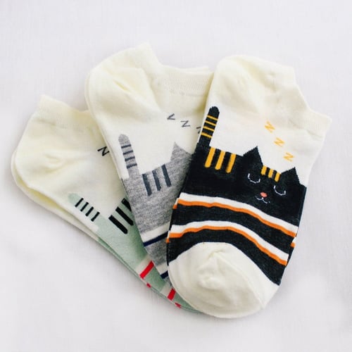 3 جوارب قصيرة قطط