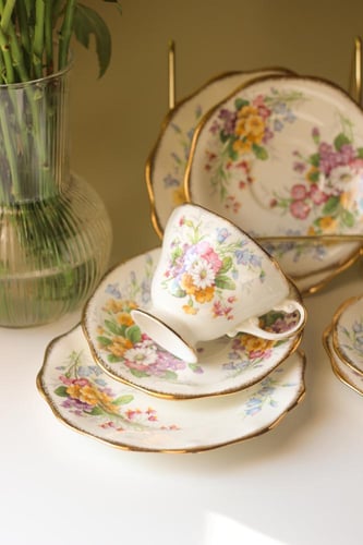 كوب ثُلاثي من Antique EB Foley