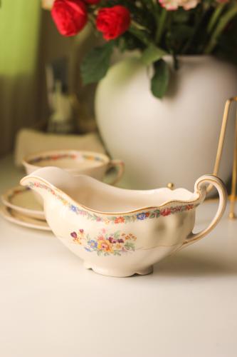 لبّانة من Johnson Bros – Dubarry