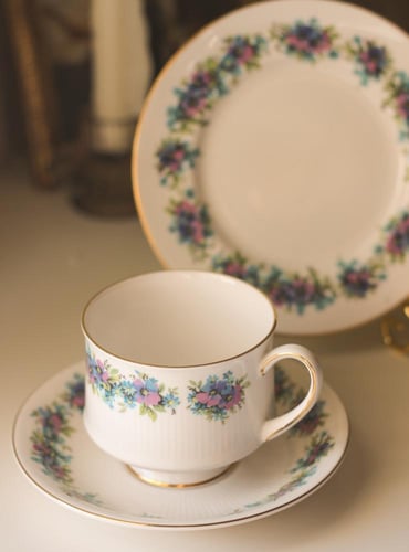 رِقة البنفسج من رويال ستاندرد