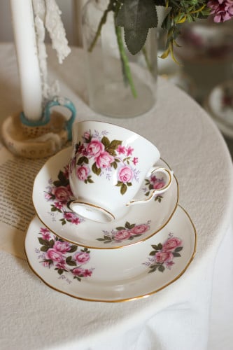 كوب انتيك ثُلاثي