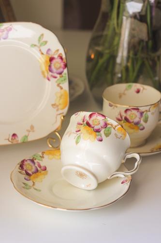 كوب ثنائي من Royal Albert