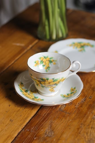 كوب ثُلاثي انتيك