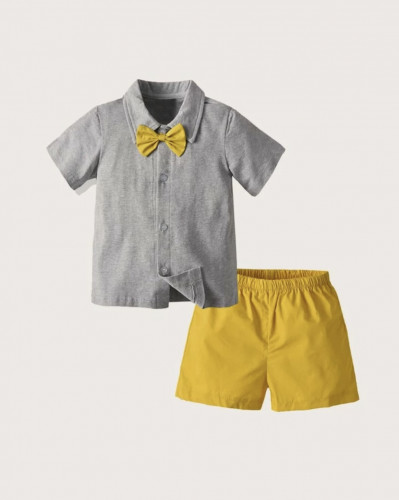 طقم ولادي اصفر ورمادي