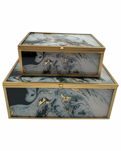 صندوق مصنوع من الزجاج وحواف معدنيه ذهبيه(اسود+ابيض...