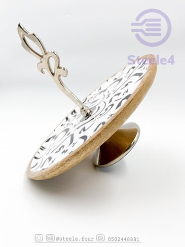 ستاند هندي خشب مدور بقاعدة وماسك