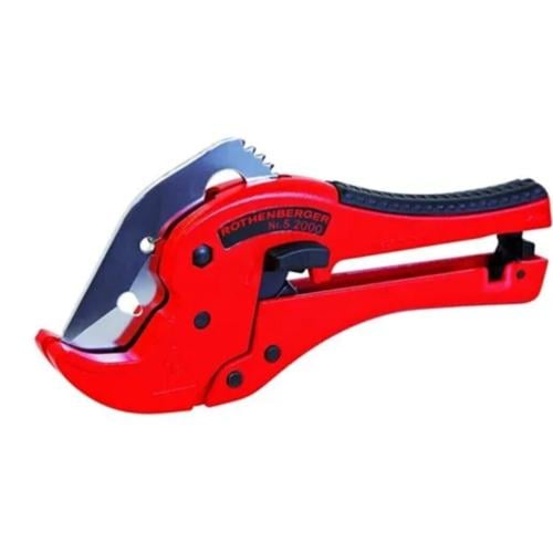 قاطع أنابيب