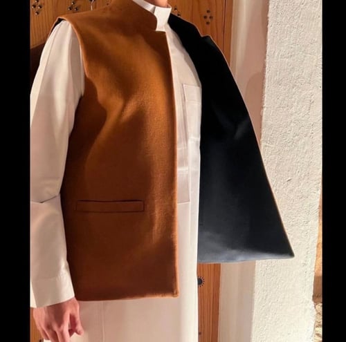 سديري جوخ جمبلي غامق وزيتي