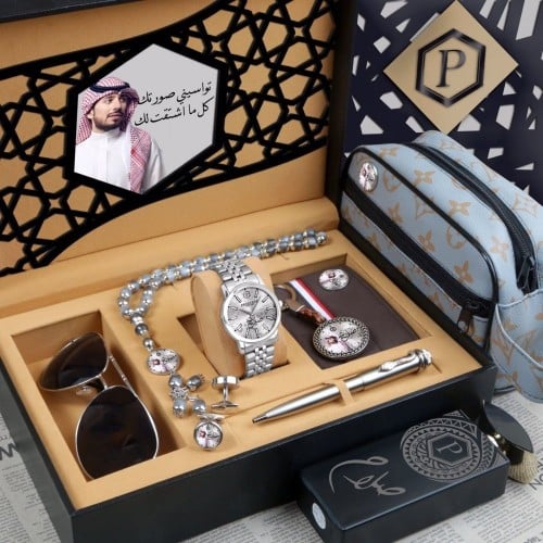 طقم رجالي فخم مكون من شنطة صغيرة ونظارة وساعة وعطر...