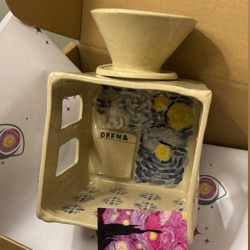 V60 قاعدة مربعة (الرسمة والتصميم من اختيارك)