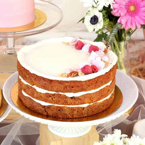 بكج احتفال | ضيافة حلويات متكاملة Rosy Elegance