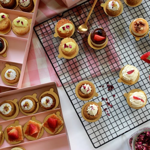 بوكس ميني مشكل (16 حبة)