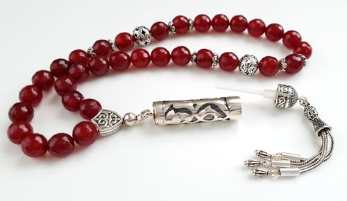 سبحة العود & عقيق احمر