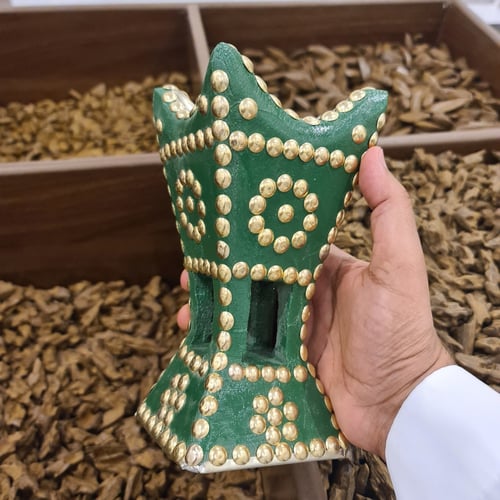 مبخرة ملونة صغيرة