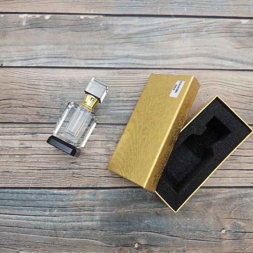 كريستالة فاخرة سعة ربع تولة ( مربعة بغطاء شفاف )