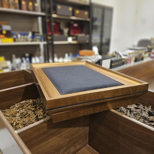 شنطة إهداء رسمية