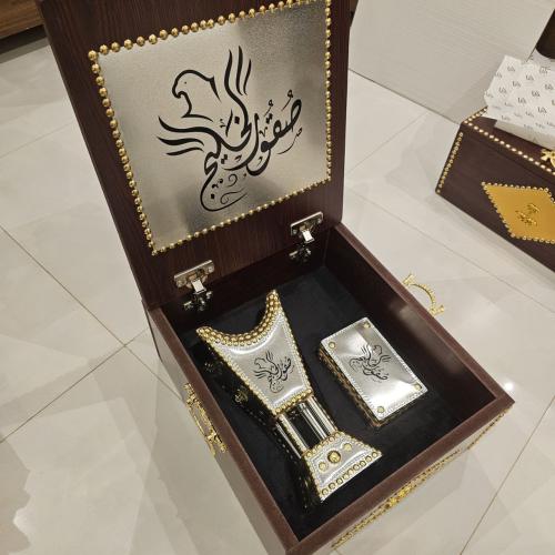 طقم مبخرة وعلبة للعود طباعة شعار